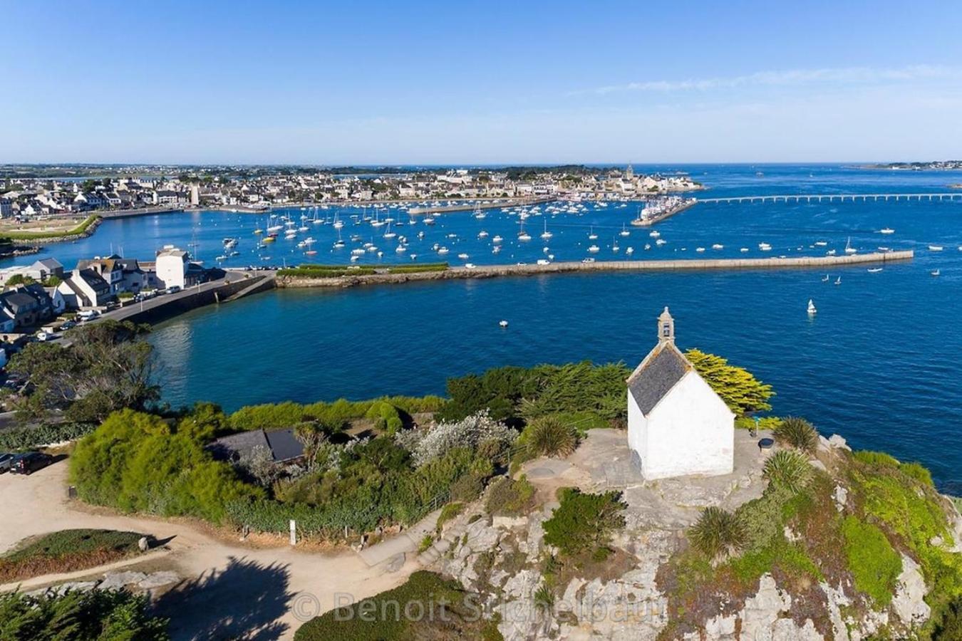 Charmante Maison De Ville A 6 Km De La Mer Lanmeur Exteriör bild