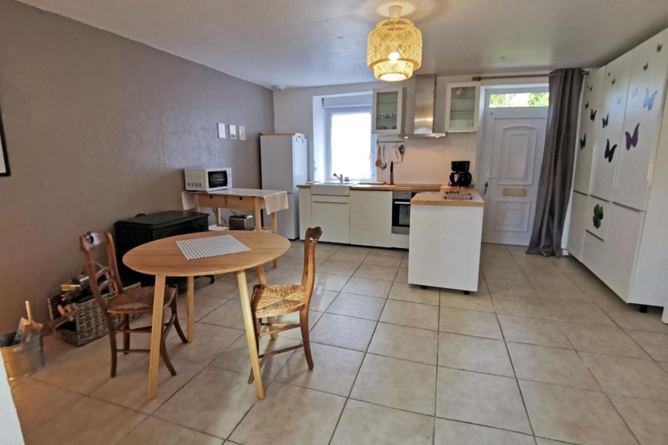 Charmante Maison De Ville A 6 Km De La Mer Lanmeur Exteriör bild